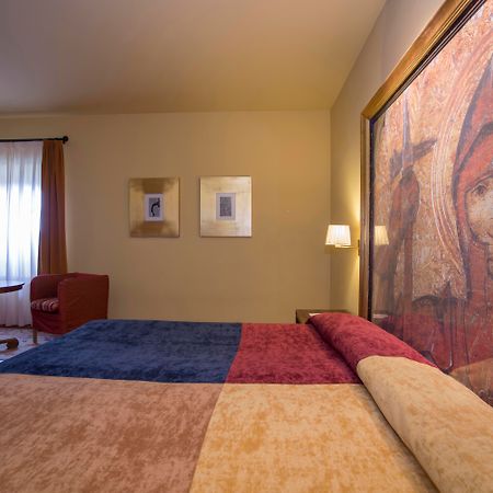 Parador De Трухільйо Екстер'єр фото